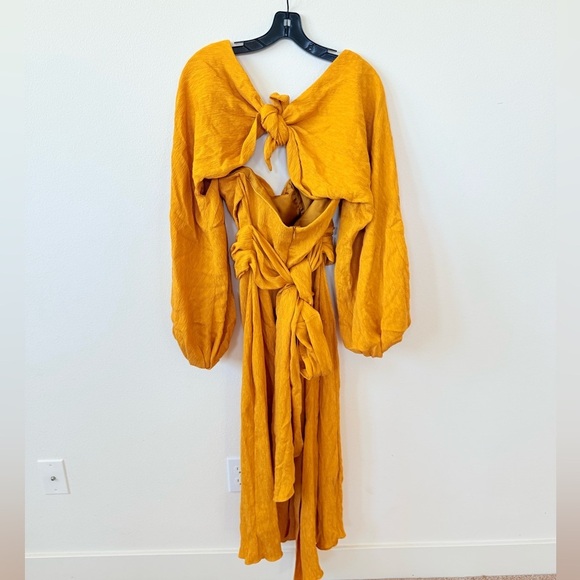 Johanna Ortiz Marigold Yellow Luna Miel Convertible Textured Crepe Midi Dress 8 - Picture 5 of 11